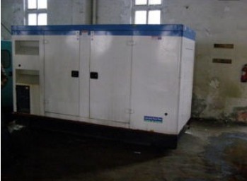 瑞溪镇康明斯150kw大型柴油二手发电机组 瑞溪镇康明斯150kw大型柴油二手发电机组